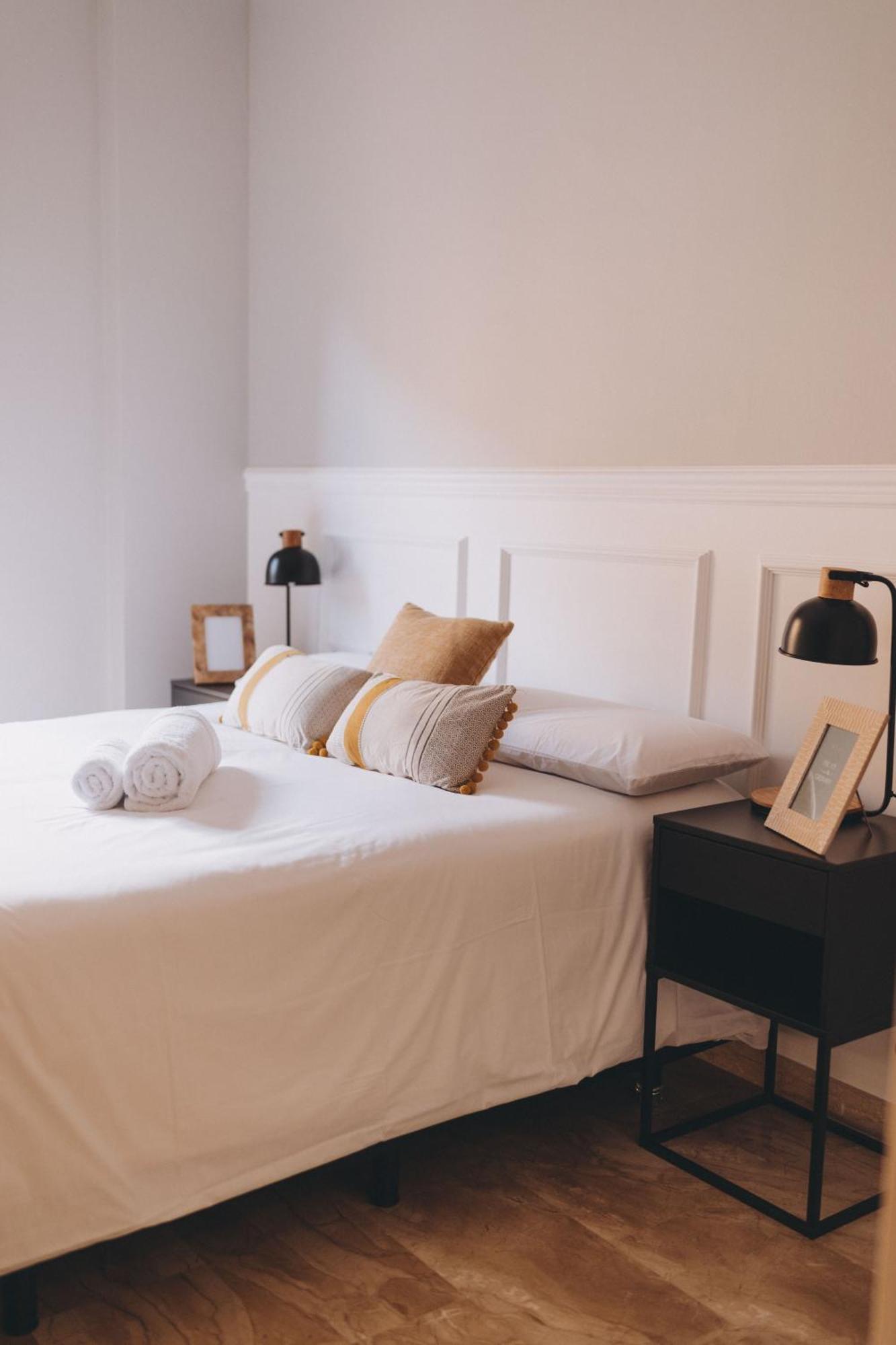 The Orbit Apartments Barcelona Ngoại thất bức ảnh